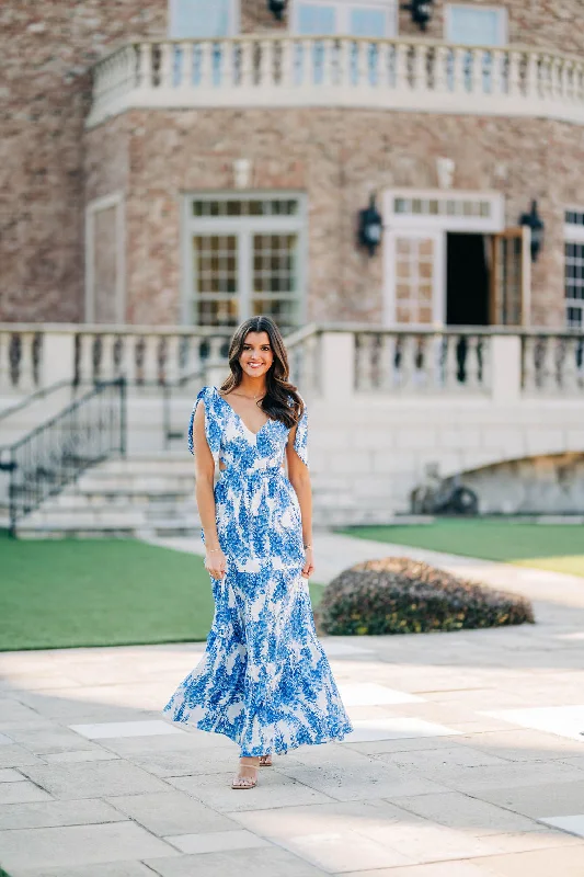 Venice Maxi Dress - Blue Floral Travel unclassified dresses